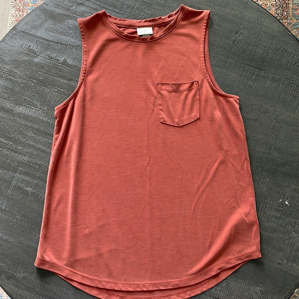 Women's Tank Top- a new day - Rust color - Size xs